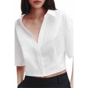 NEW TWP she comes and goes again top in white